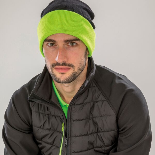 RC930 Recycled black compass beanie Thumbnail